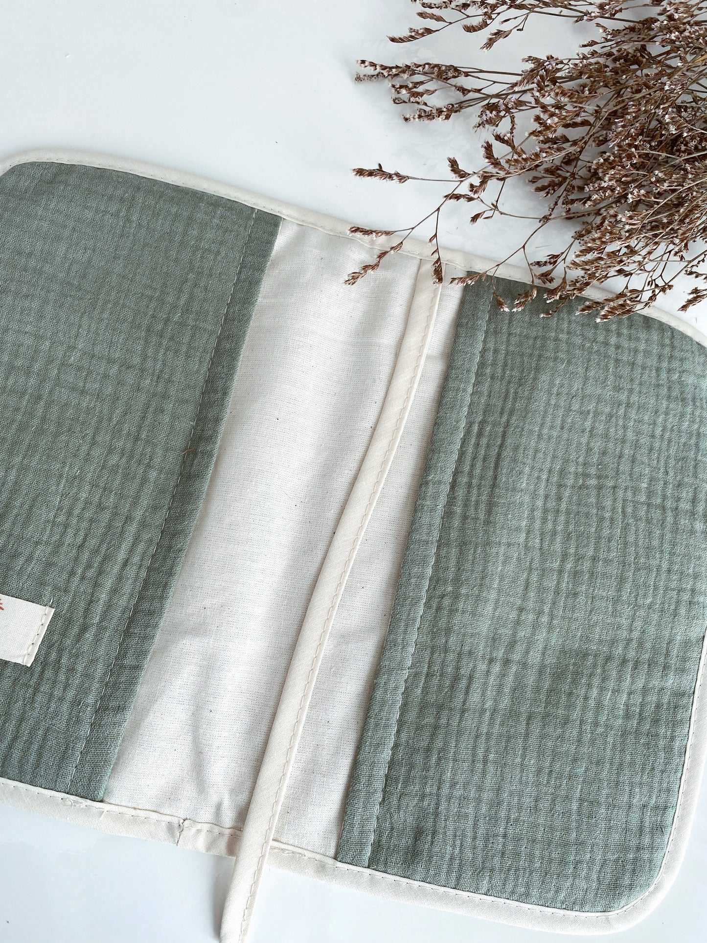 Protège carnet de santé matelassé personnalisable