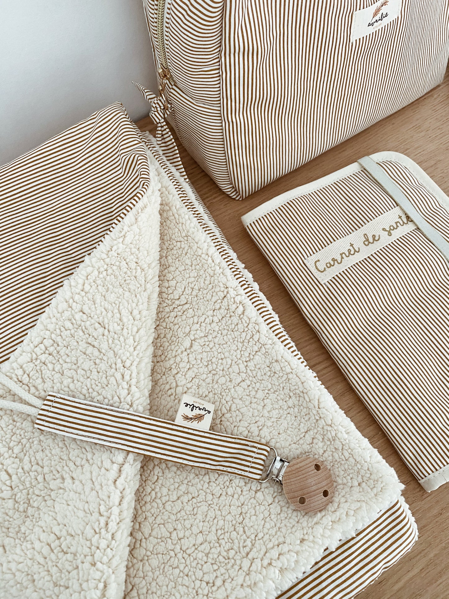 Customizable baby and child blanket