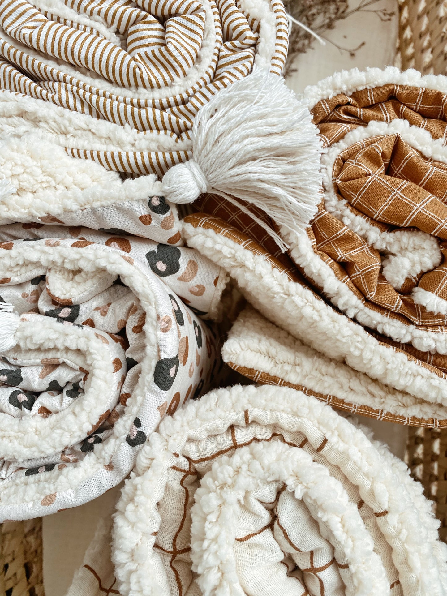 Customizable baby and child blanket