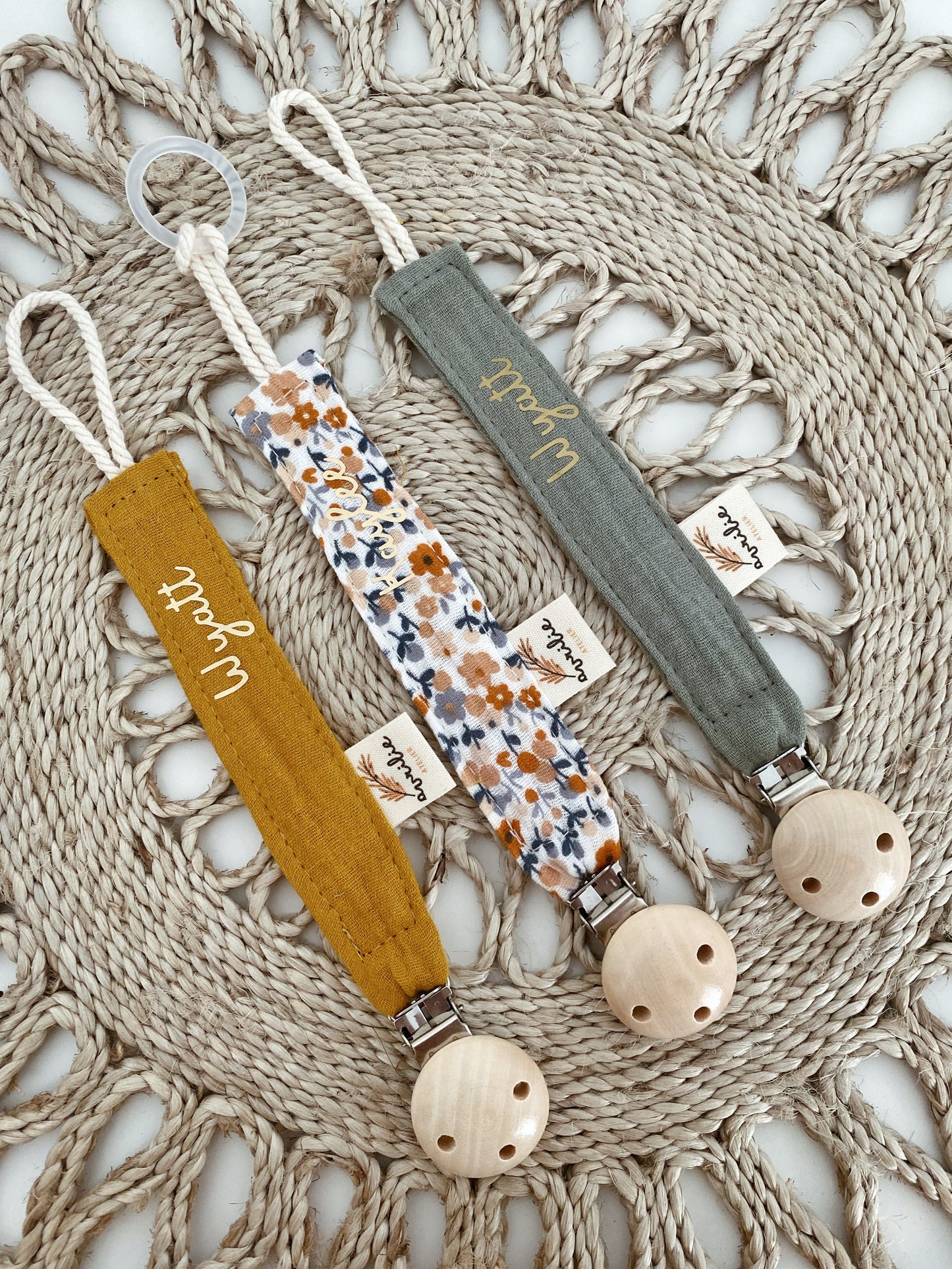 Attache tétine personnalisable
