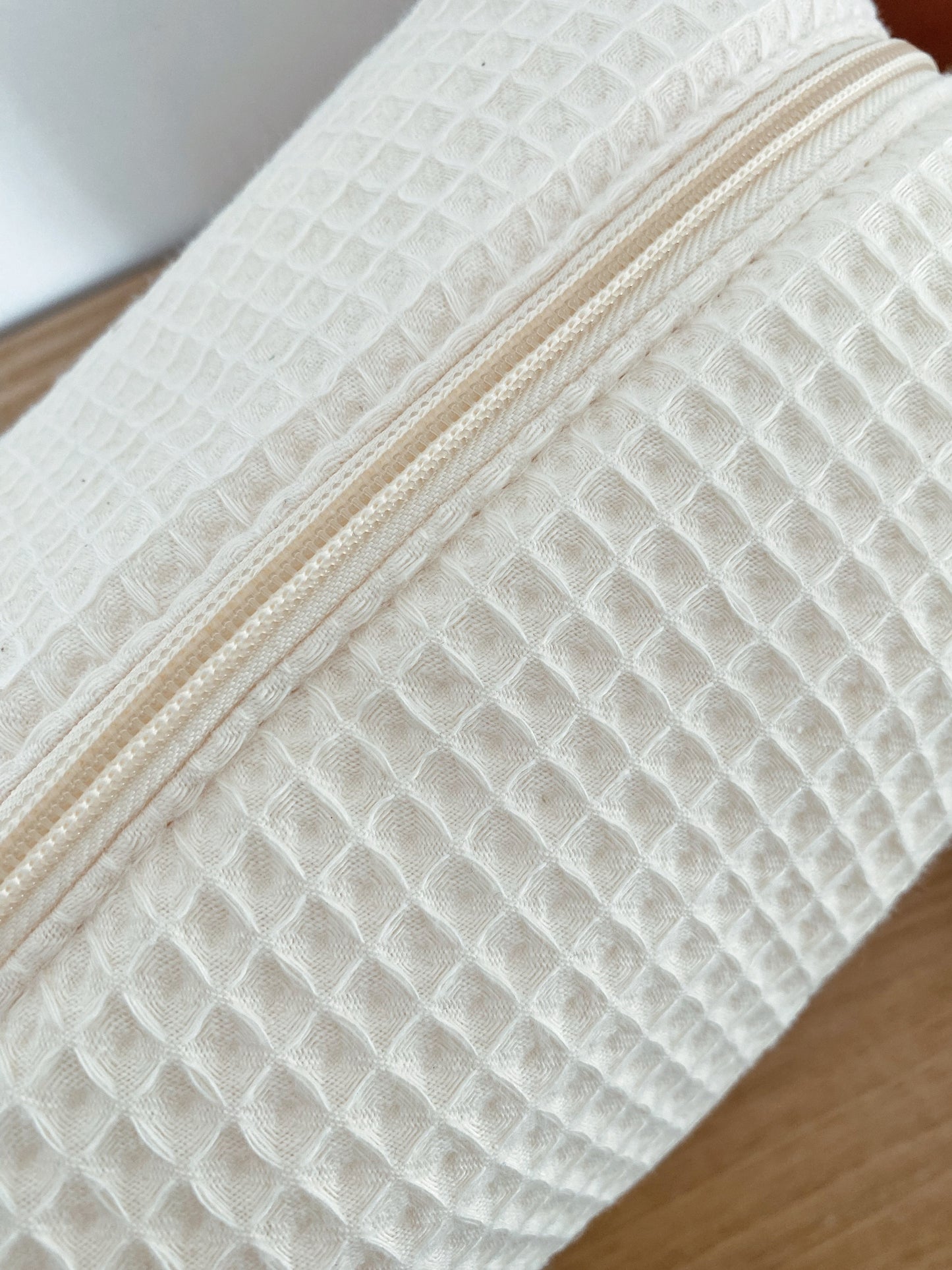Customizable honeycomb toiletry bag