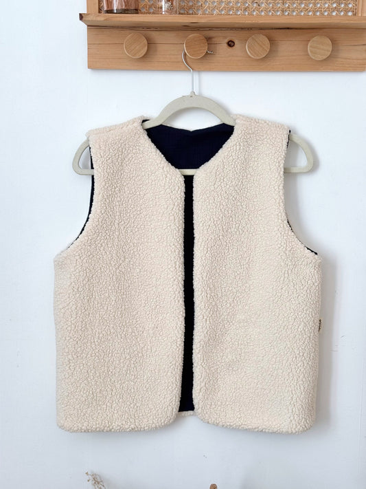 Women's reversible shepherd vest