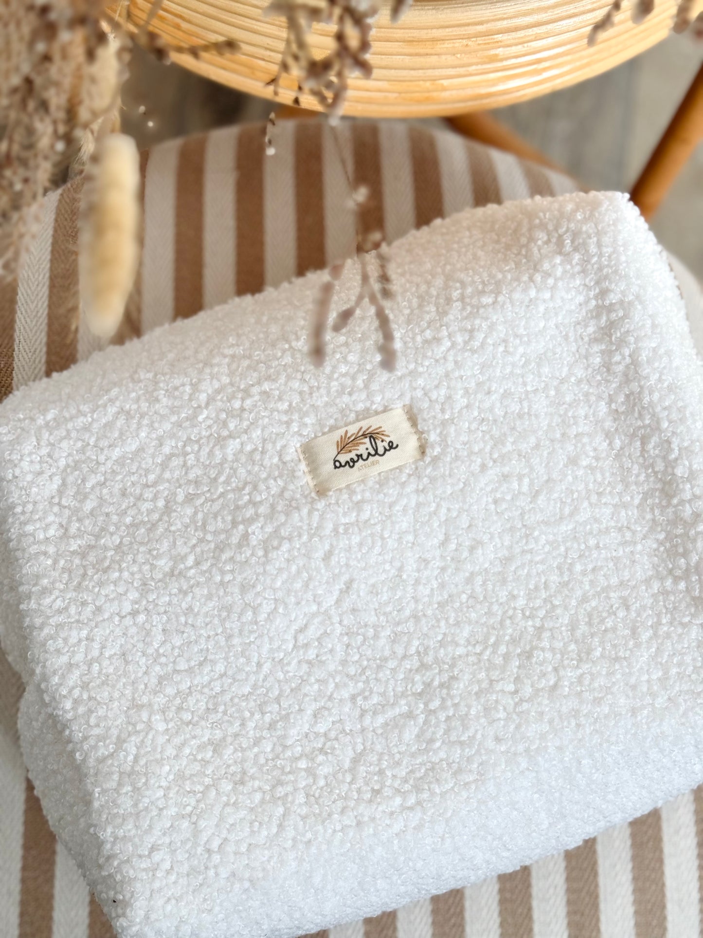 Trousse de toilette Teddy bouclette ÉCRU