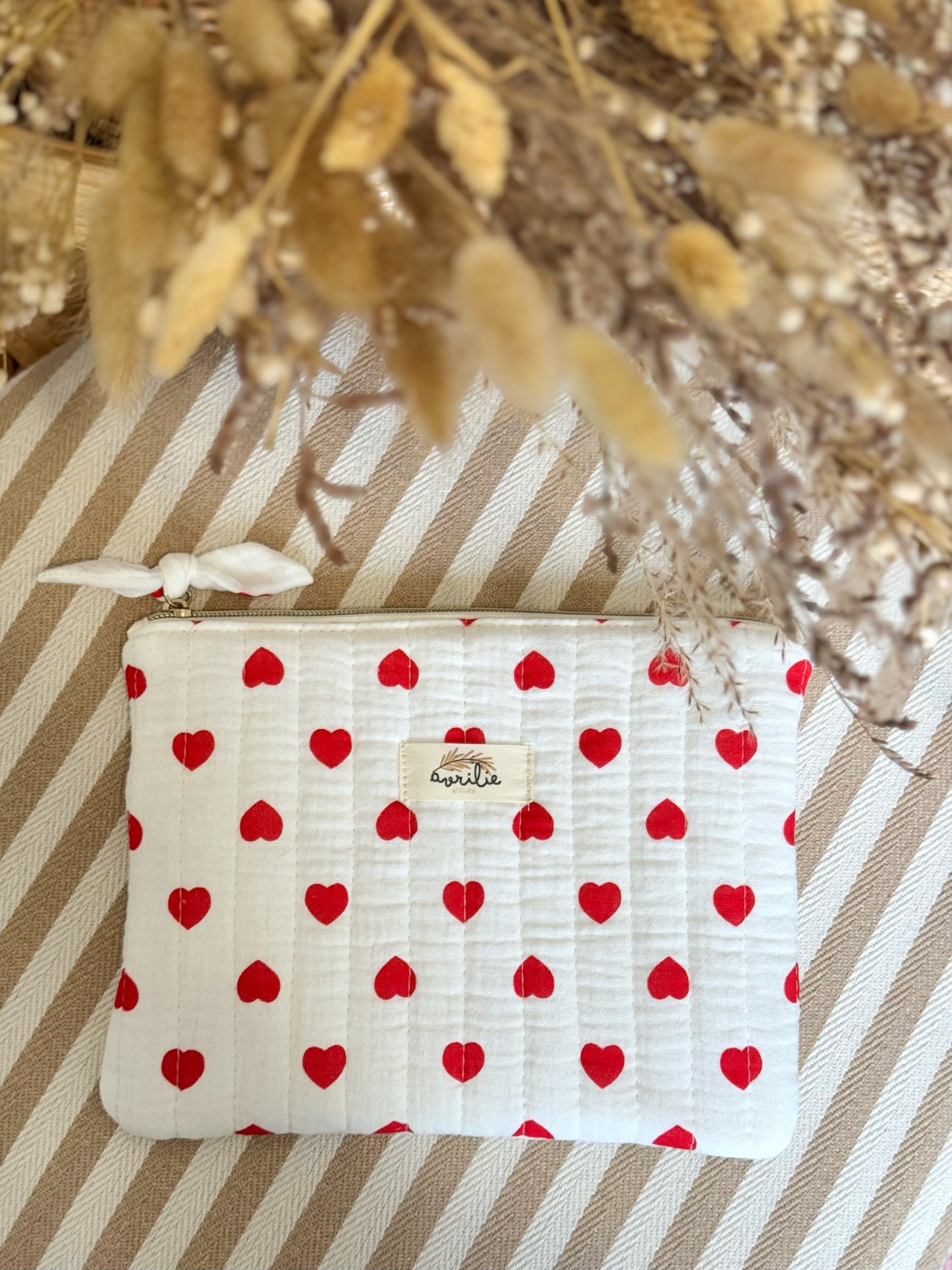 Pochette plate en gaze de coton COEUR ROUGE
