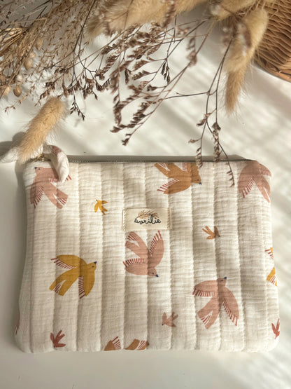 Customizable toiletry bag